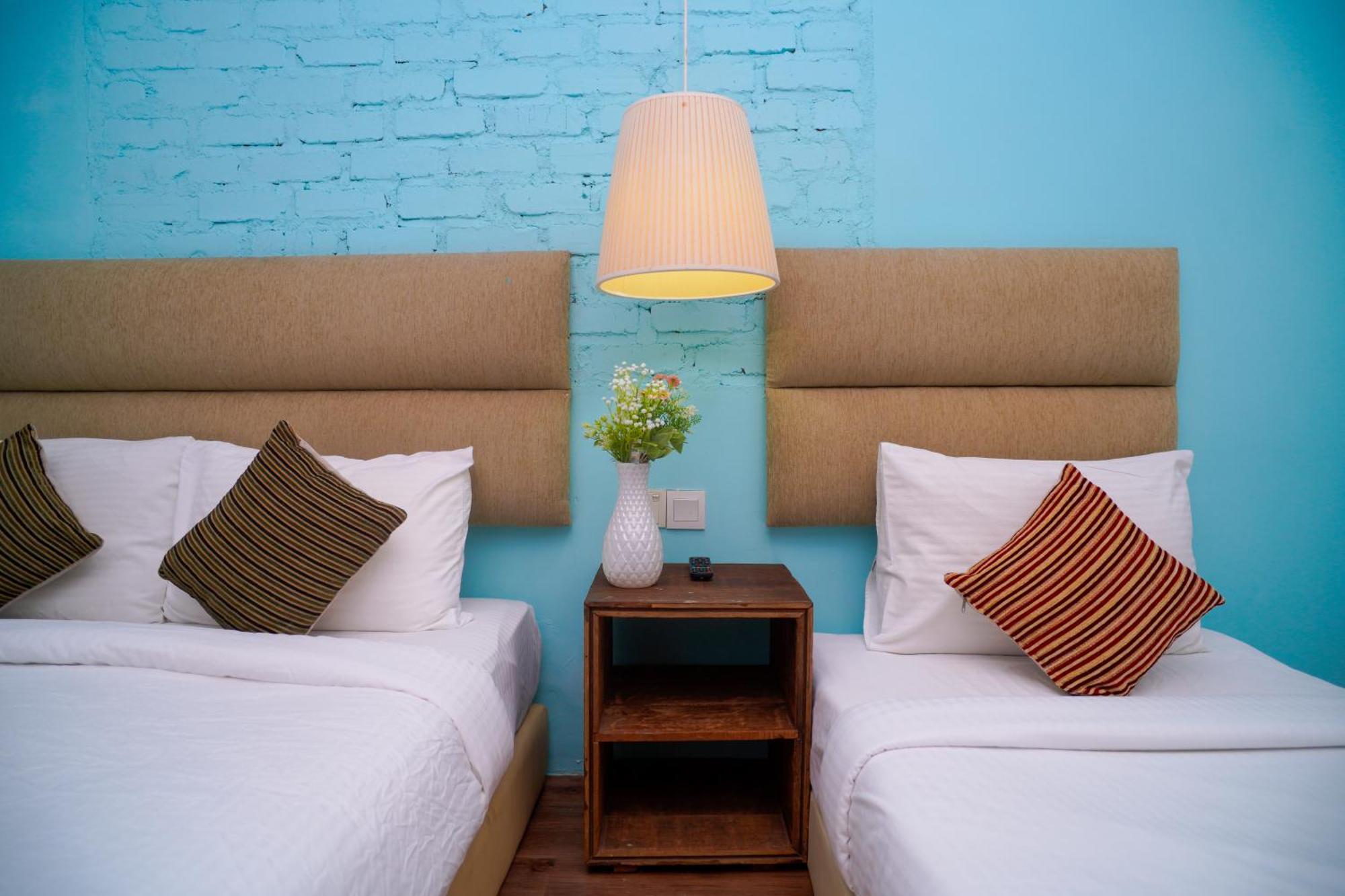 Redstone Boutique Hotel *