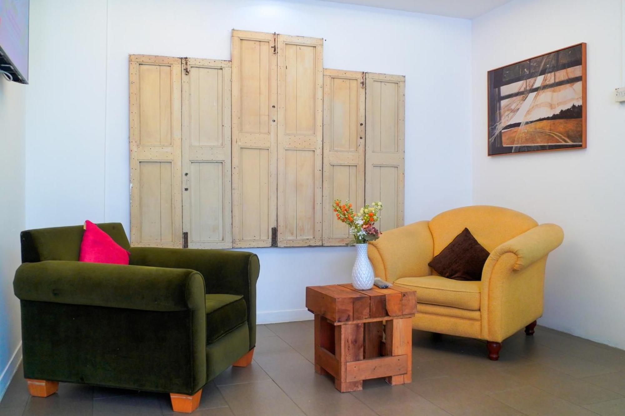 Redstone Boutique