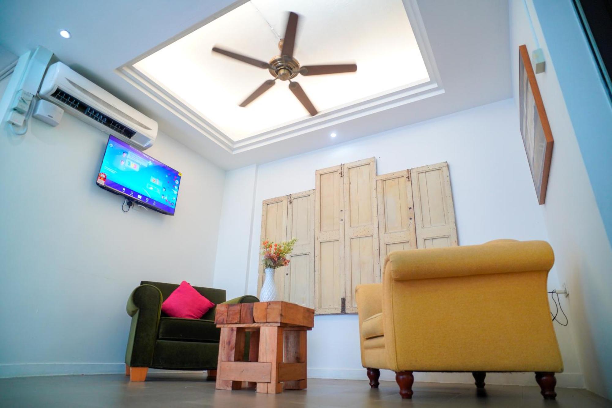 Hotel Redstone Boutique